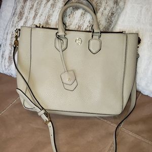 Torry Burch Robinson Pebbled leather tote